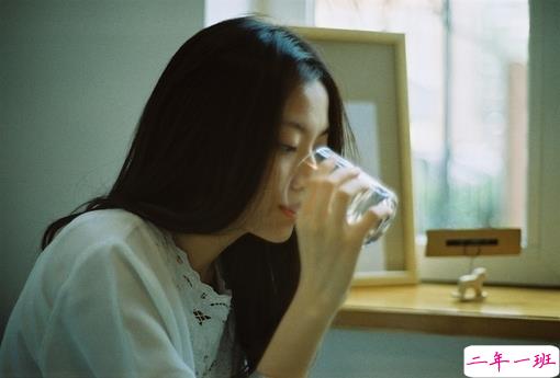 特别难过的分手后回归单身的伤感说说 分手后发的伤感难过说说1