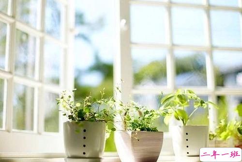 带着淡淡忧伤的伤感说说2018 适合女生的稍微有些难过的伤感说说2