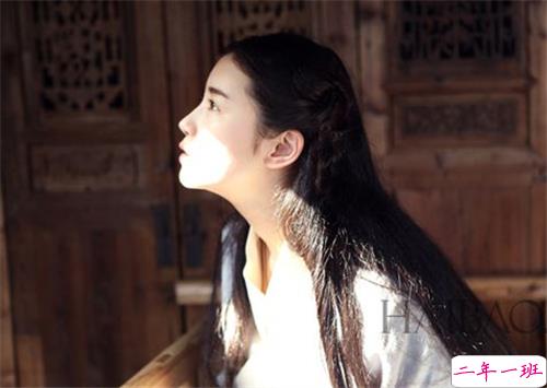 2018一个人生活冷暖自知的伤感说说 越长大越孤单的伤感说说2