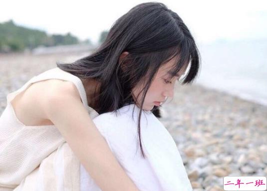 爱而不得的伤感孤独说说 你我皆在焚琴煮鹤且不能自休1