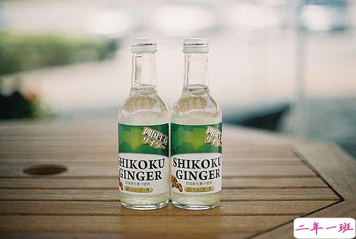 适合失恋分手后发的伤感短句子说说 后来土地变成了大海也不曾见你回来2