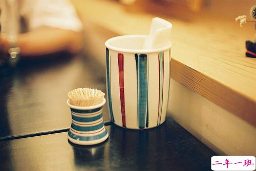 适合分手后发的伤心难过伤感的说说 焚尽相思心劫亦无期1