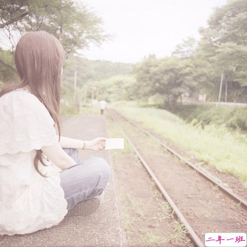 我说了所有的谎,你全都相信,只一句我爱你,你却不相信1