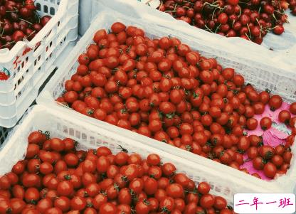 逛夜市的心情说说句子 和集美一起逛夜市的朋友圈说说2