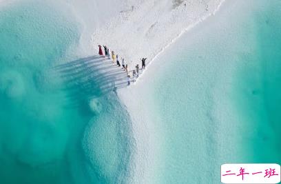 最新旅行时发朋友圈的句子 旅游说说简短有格调1