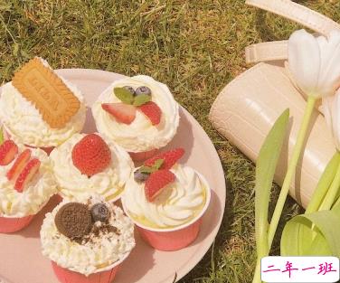 有仙气的干净气质句子 眉眼温柔日子自然也可爱2