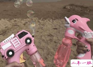 抖音暖心的友情句子简短 闺蜜一起疯疯癫癫的说说2