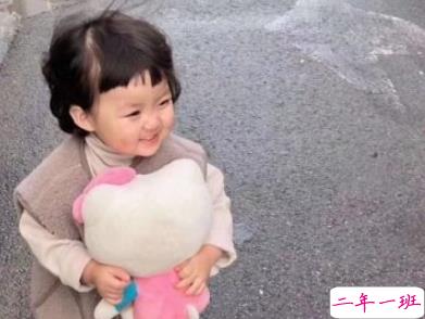 精致女孩发朋友圈短句 30条气质女生说说合集2