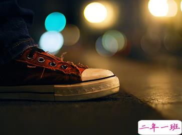 适合发朋友圈的熬夜句子 晚上不睡觉的说说1