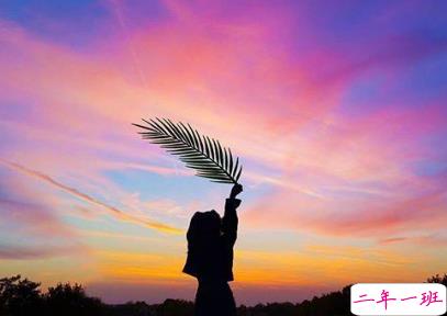 晚上失眠的朋友圈说说 失恋睡不着的说说合集1