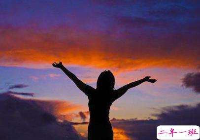 晚上失眠的朋友圈说说 失恋睡不着的说说合集2