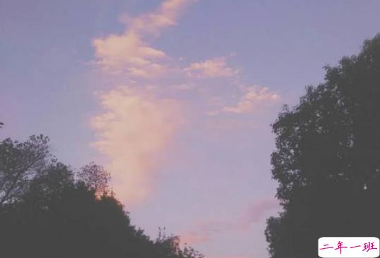 微信说说心情句子大全 适合文字控发的下雨天的心情说说1