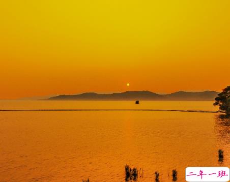 适合发晚霞的朋友圈文案 抖音很火的晚霞句子1