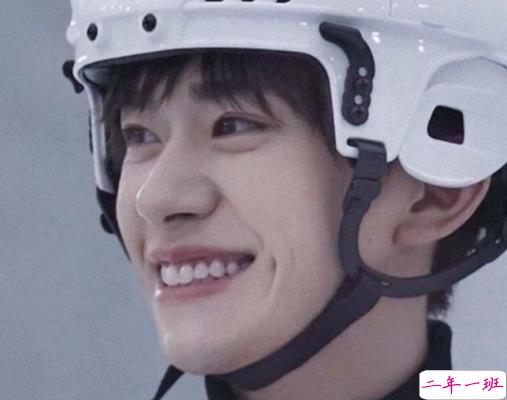 适合男生发的朋友圈文案 文艺干净有品味的句子2