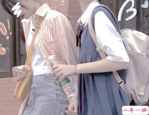 给闺蜜很暖和暖的留言简短句子 让闺蜜很感动的空间留言1