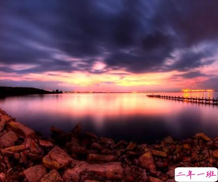 三月最后一天的晚安励志朋友圈说说 三月再见四月你好心情语录20211