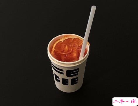 让人感同深受的伤感爱情文案 又丧又温柔的爱情短句2