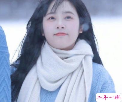 晒自己视频聊天截图的照片文案 视频聊天很好看的截图文案1