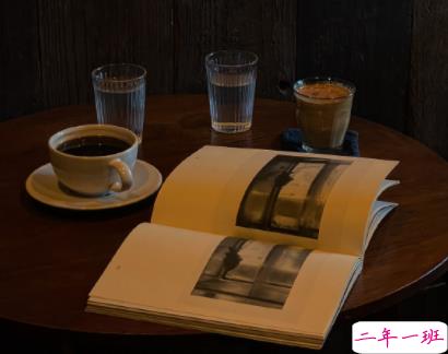 讽刺自己很傻的句子 嘲笑自己很天真的句子2