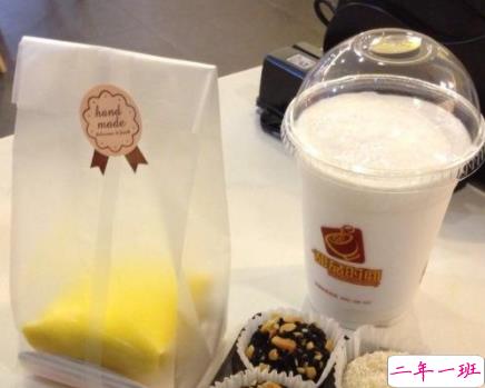 朋友半夜给自己送夜宵的句子 闺蜜半夜给我送夜宵的文案1