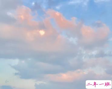 第一次坐船游玩发朋友圈的短句 记一个晴朗有风的下午2