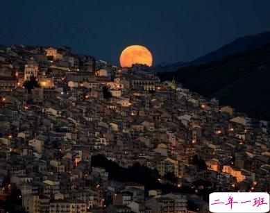 朋友圈心痛心碎的说说带图片 内心疼痛的悲伤句子6