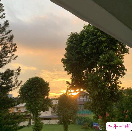 适合微信状态的小众文案带背景图 很高逼格的微信状态文案9