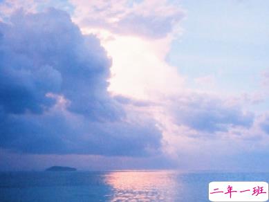 15条浪漫的诗意爱情句子 爱意却是脑海一闪而过的善意3