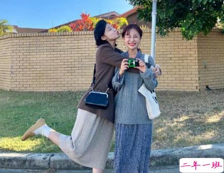 致闺蜜友谊的简短文案 写给闺蜜最暖心的话15