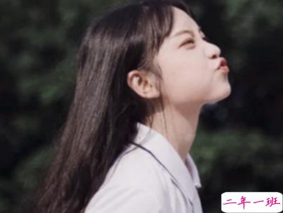 抖音最火虐狗的秀恩爱说说 最新秀恩爱说说短句配图1