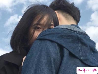 抖音最火虐狗的秀恩爱说说 最新秀恩爱说说短句配图4