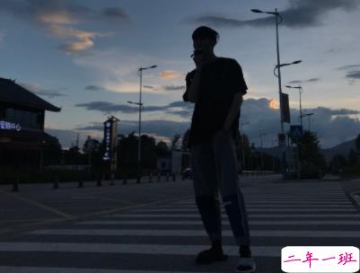 抖音最火虐狗的秀恩爱说说 最新秀恩爱说说短句配图12