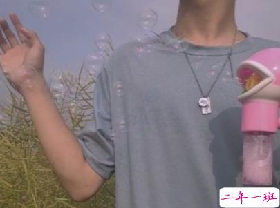 夸男生的话真实有创意 夸男生彩虹屁带图片13