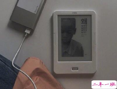 听起来很纯粹的爱情说说 干净惬意的爱情说说配图 9