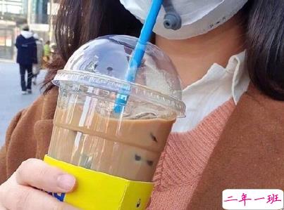 朋友圈晒奶茶的说说 女生奶茶说说带图片5
