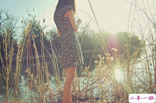 2019最火最流行的爱情说说带图片 爱你是最正确的决定说说1