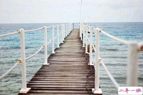 微信朋友圈爱情说说带图片 阳光洒在身上像极了爱情6