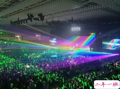 看演唱会发朋友圈的文案 适合演唱会的心情说说配图1