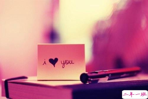 2019微信朋友圈个性说说配图 手机有电钱包有钱比什么都好2