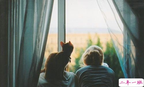 2019微信朋友圈个性说说配图 手机有电钱包有钱比什么都好3