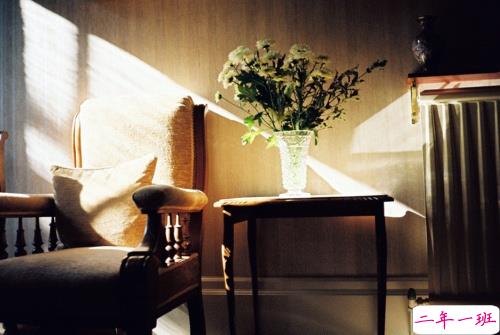 爱情破碎的悲伤说说带图片 让人痛苦的爱情说说配图15