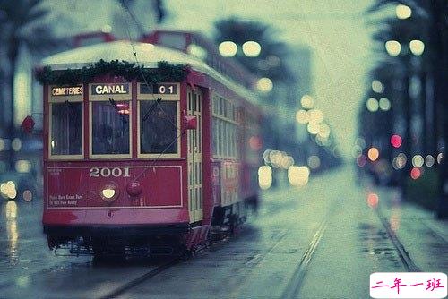 qq个性说说带图片有点忧伤 晚安无奈伤感说说13