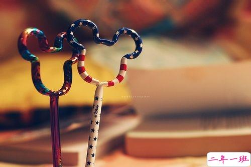 独一无二朋友圈个性说说带图片 感谢相识不计消失回头是狗5