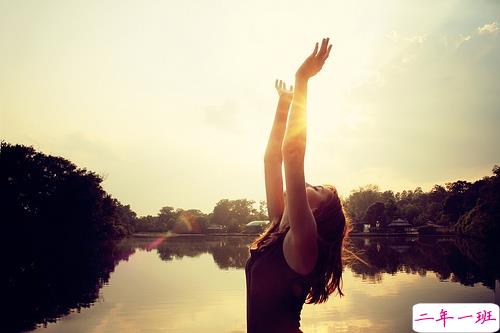 晚安说说励志好心情一句大全带图片 简单一句晚安心语励志配图15