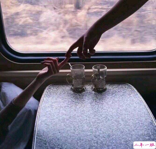 关于爱情和喜欢一个人的心事的经典图片说说4