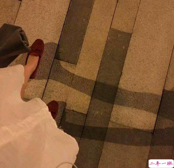 关于爱情和喜欢一个人的心事的经典图片说说6