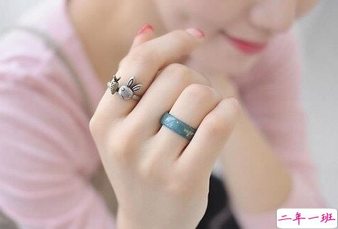 人生路上不断拼搏的个性说说带图片 2019最新微信励志个性说说配图13