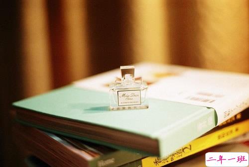 2018最火爆的个性说说带图片 独一无二的朋友圈个性说说配图11