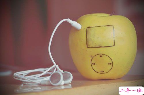 关于爱情每个人都会知道的精辟内涵说说带图片 想与他这样慢慢变老也许这就是爱情吧13