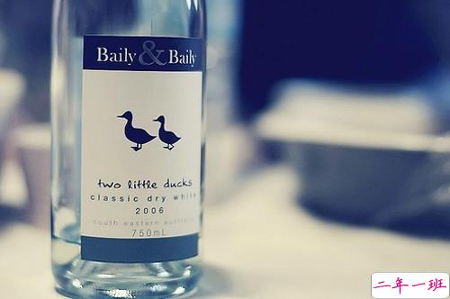 关于爱情的有意思的文艺句子 爱她是我做过的最好的事12